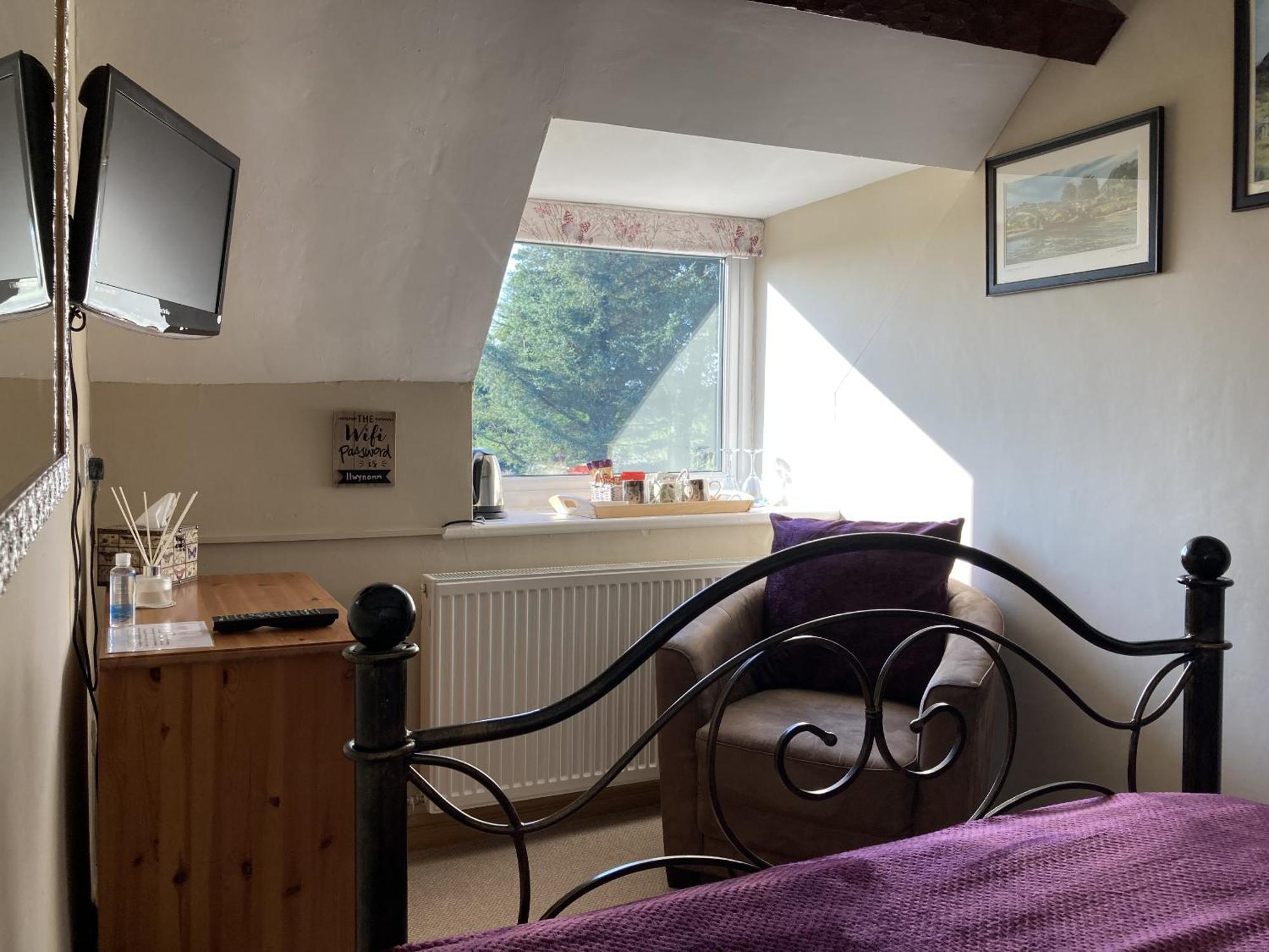 Llwyn Onn Guest House, North Wales Pentrefoelas Стая снимка